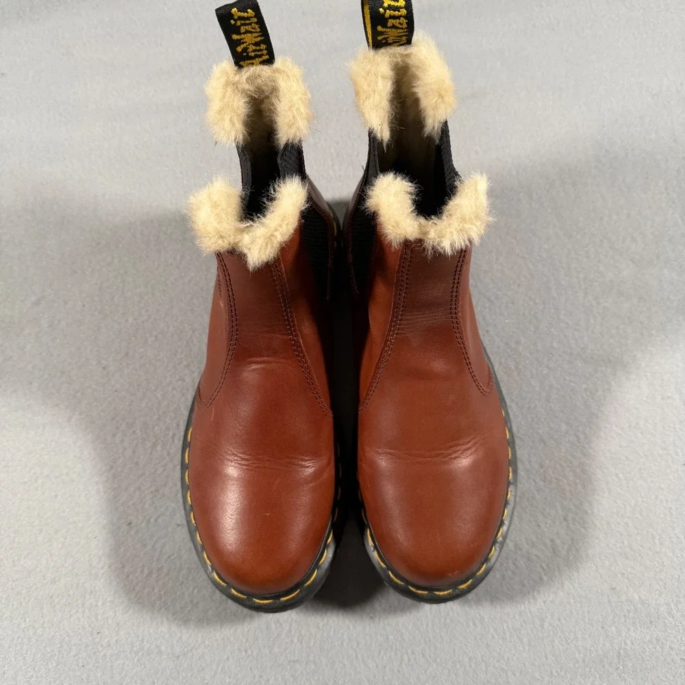 Dr Martens Leonore Chelsea Boots Faux Fur Lined Brown Leather 2976 US Womens 7